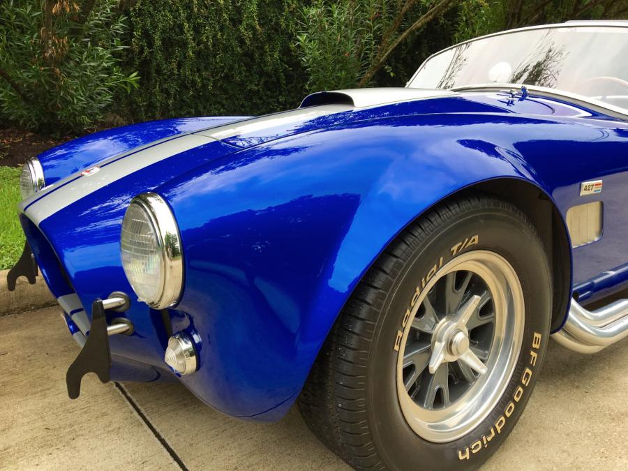Детали экстерьера Shelby Cobra by Kirkham (KMP 174) 2002 года  (фото 18 из 151)